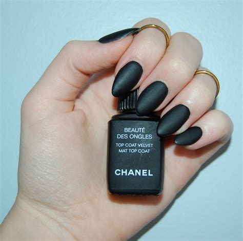 chanel nagellack matt top coat|chanel le gel coat review.